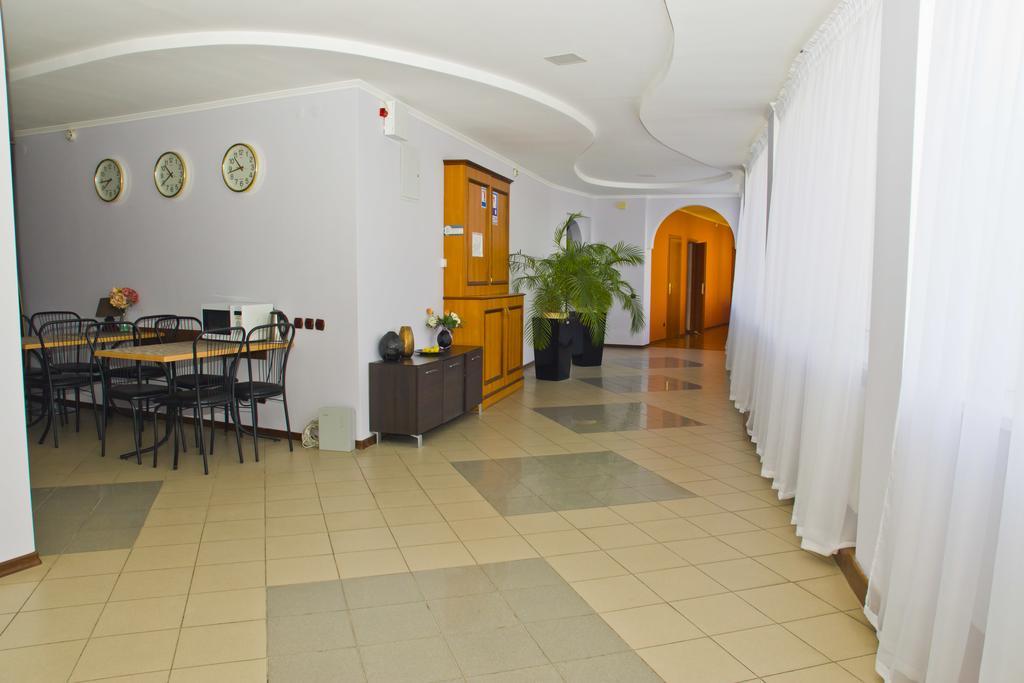 Hotel Merkuriy Lemberg Exterior foto