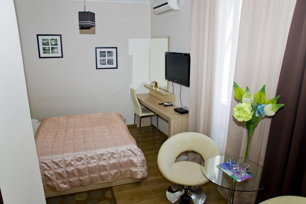 Hotel Merkuriy Lemberg Zimmer foto